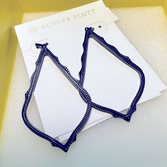 NWT Kendra Scott Navy Gunmetal Sophee Earrings Very Rare Super Hard To Find WOW - Picture 3 of 7